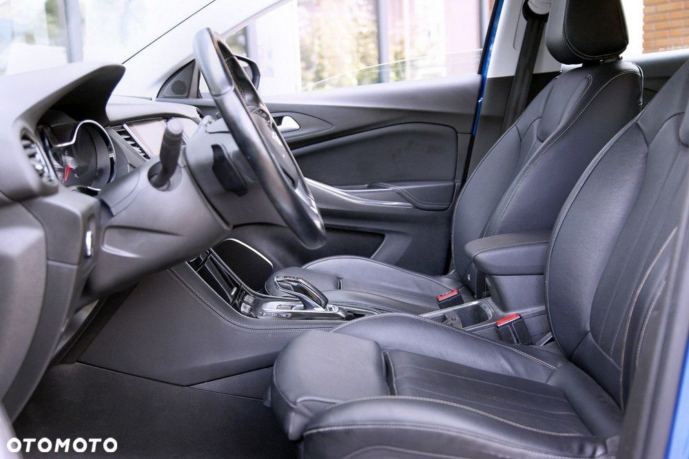 Opel Grandland X - 13