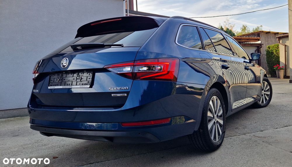 Skoda Superb 2017 photo 3
