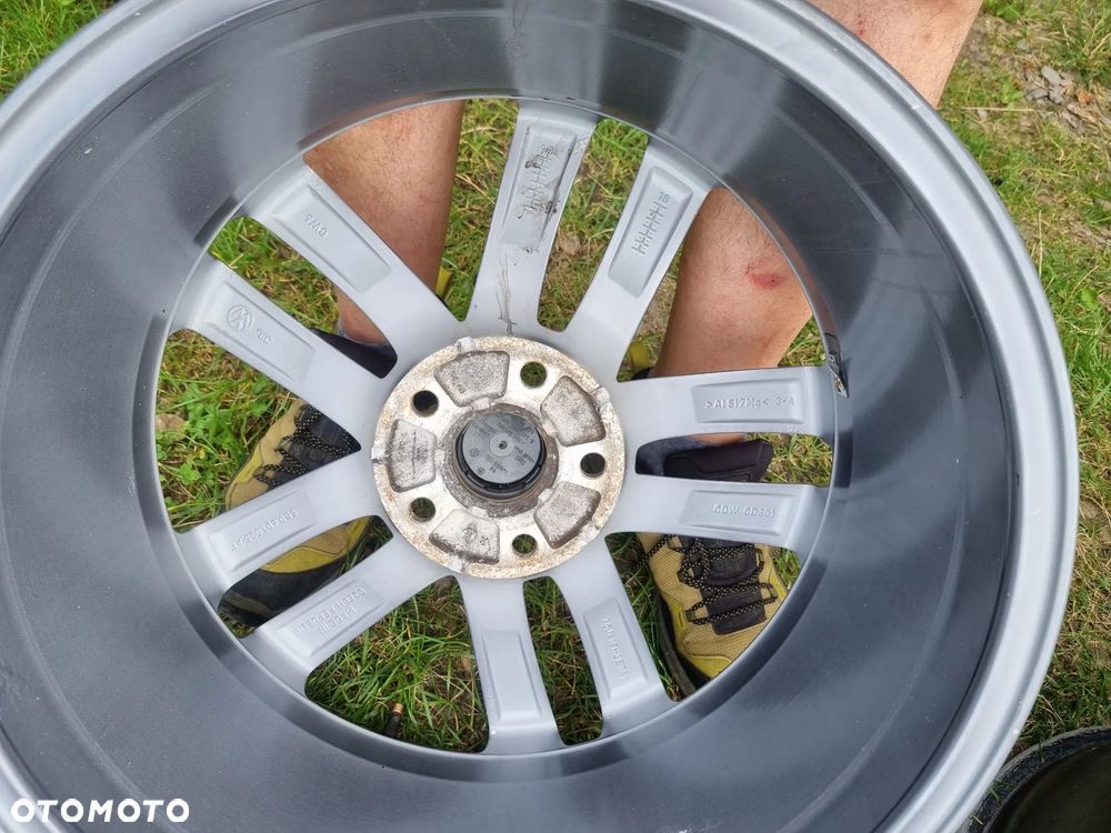 VW GOLF 7,8 5G0,SEAT LEON 3,CUPRA,AUDI A3,SKODA 7,5X18 ET51 5X112 db stan - 8