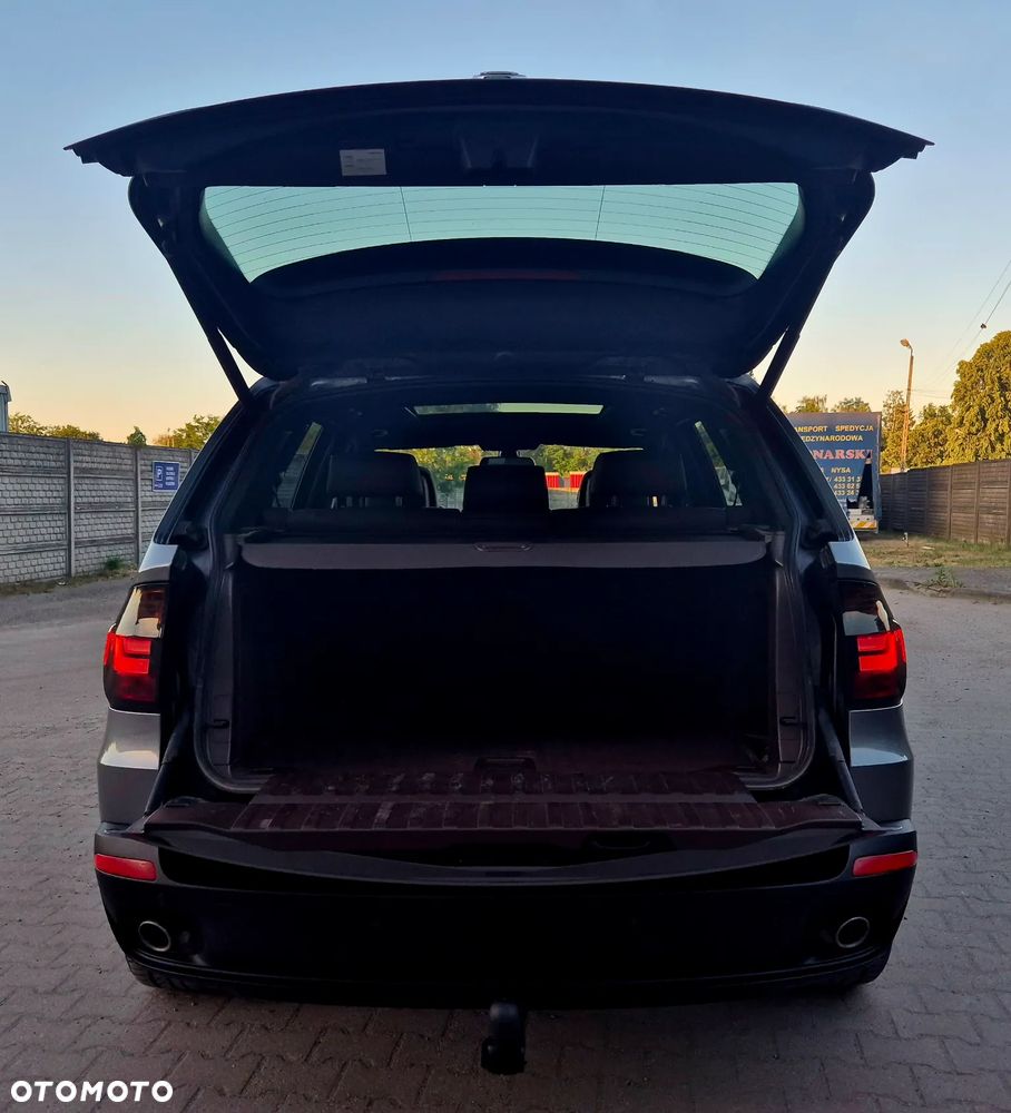 BMW X5 xDrive35d - 33