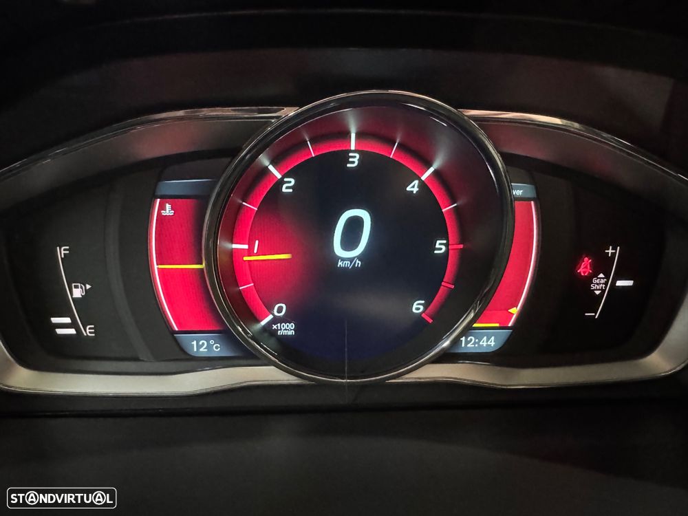 Volvo V60 1.6 D2 Drive R-Design Start/Stop - 30