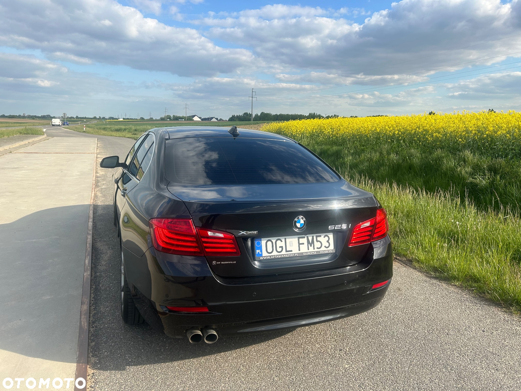 BMW Seria 5 528i xDrive - 24