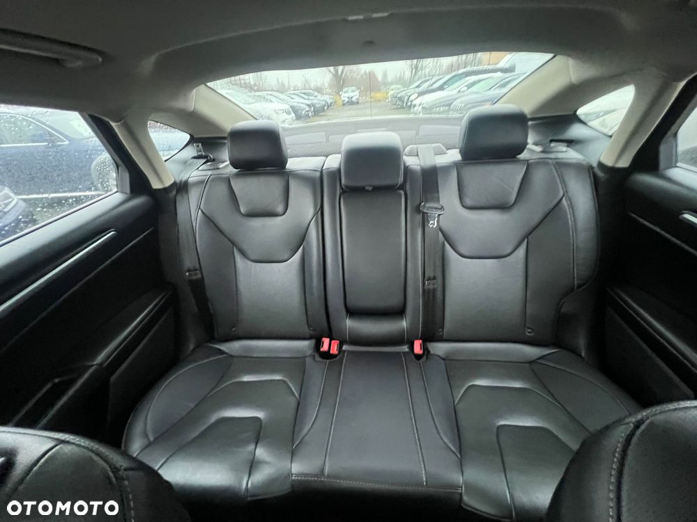 Ford Mondeo 2.0 Ti-VCT Titanium - 23