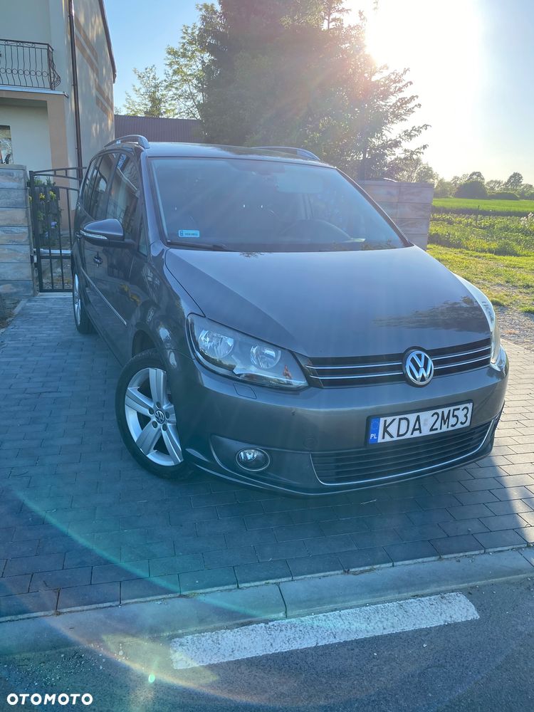 Volkswagen Touran 2.0 TDI Highline - 15