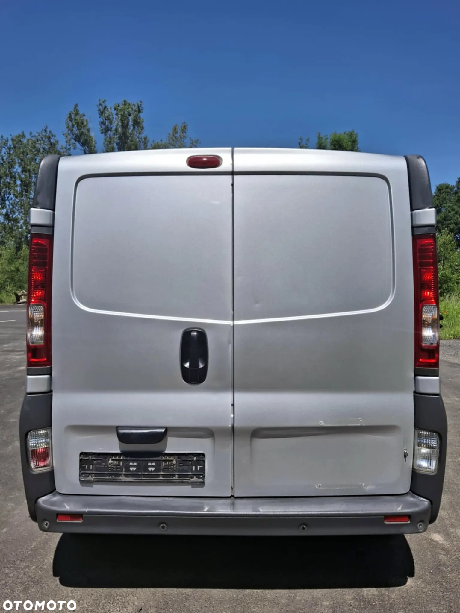 Renault TRAFIC - 7