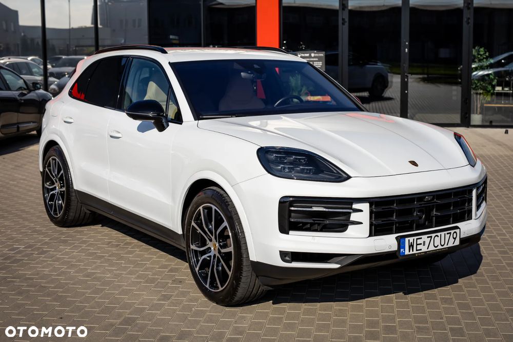Porsche Cayenne - 4