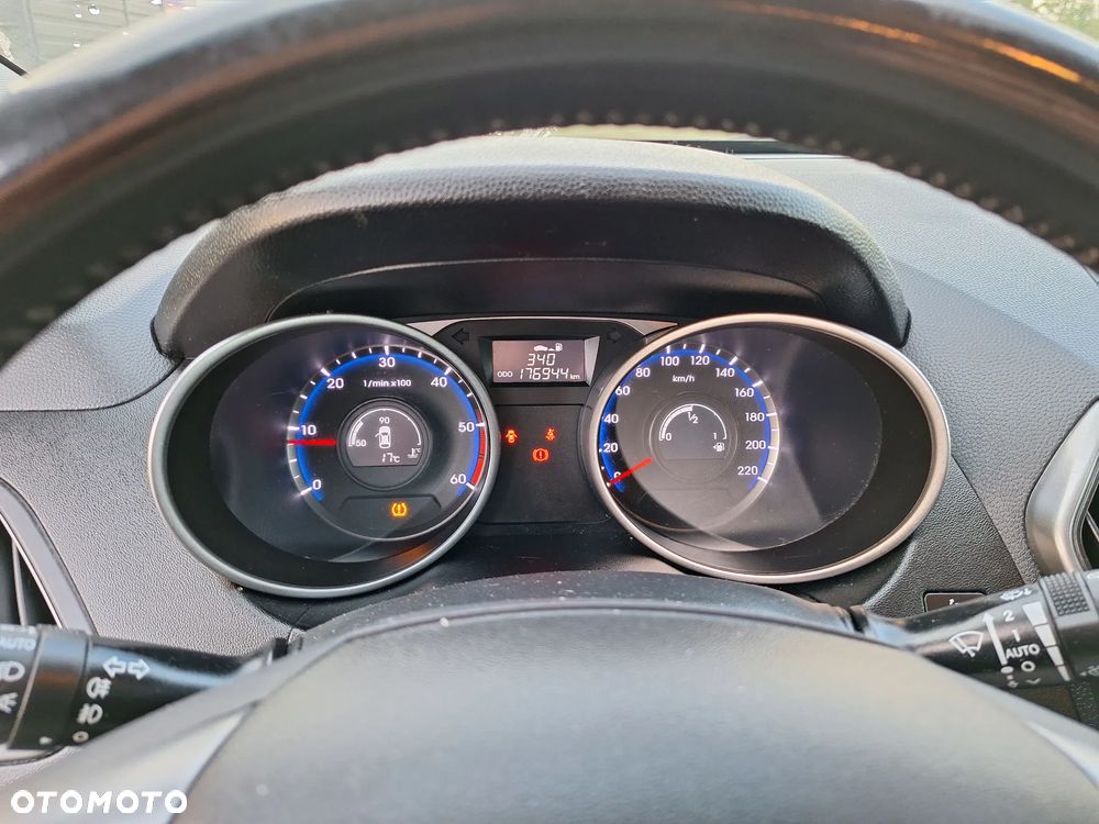Hyundai ix35 1.7 CRDi Premium 2WD - 12