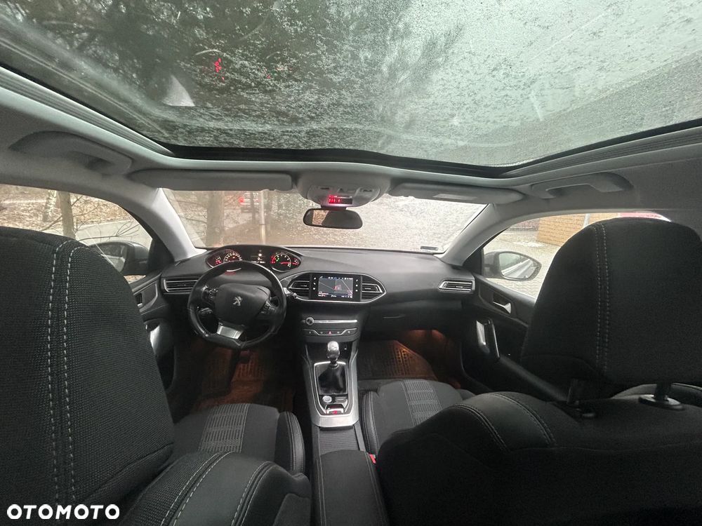 Peugeot 308 1.2 PureTech GPF Allure Pack S&S - 9