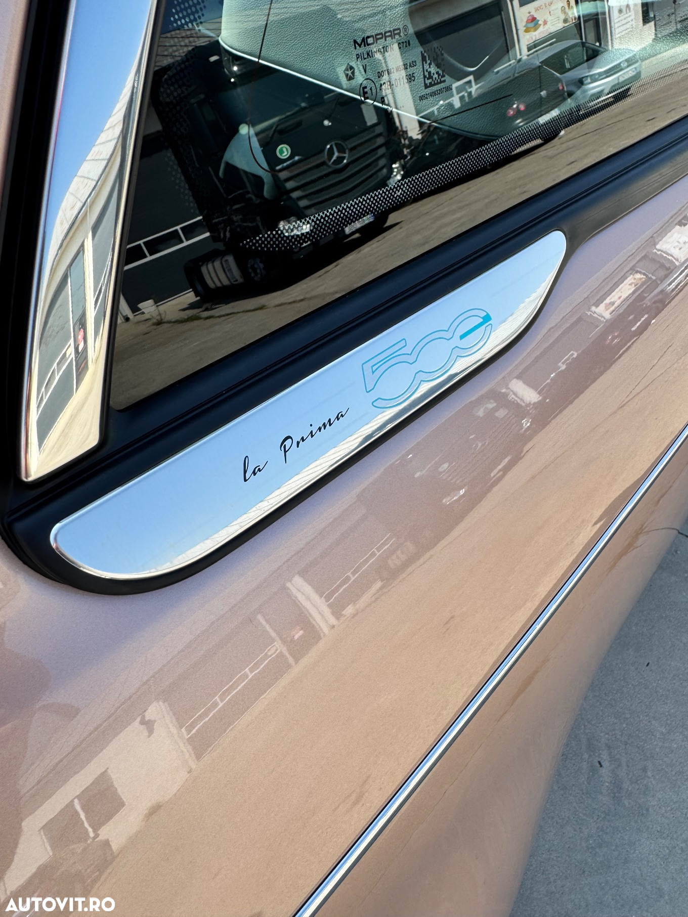 Fiat 500E La Prima by Bocelli Cabrio - 8