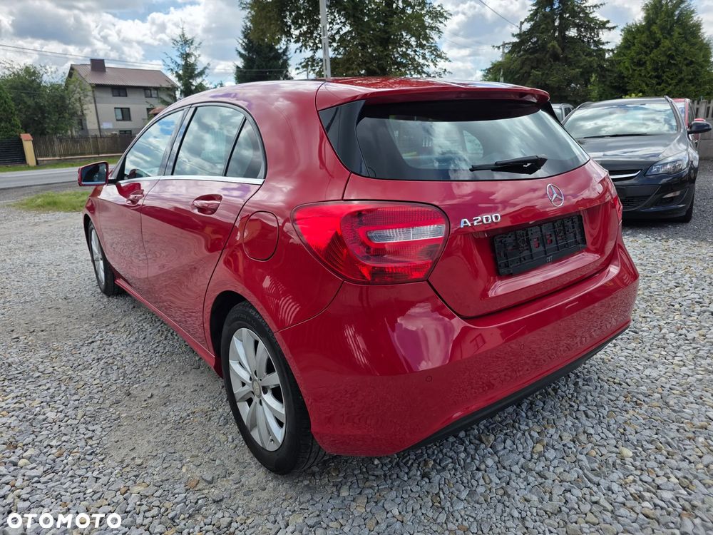 Mercedes-Benz Klasa A 200 (BlueEFFICIENCY) - 12