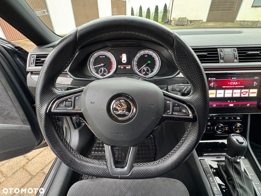 Skoda Superb 2.0 TSI 4x4 Sportline DSG - 25