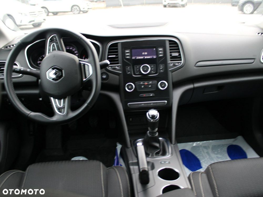 Renault Megane - 24