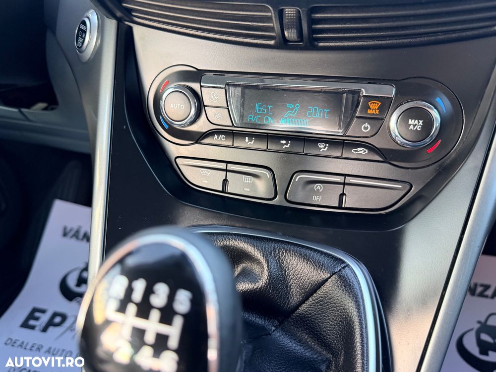 Ford Grand C-Max - 26