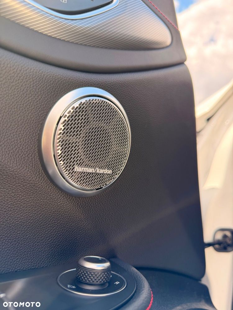 Alfa Romeo Giulia 2.0 Turbo Tributo Italiano Q4 - 12