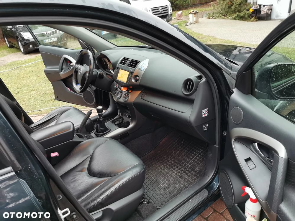 Toyota RAV4 2.2 D-CAT 4x4 Executive - 36