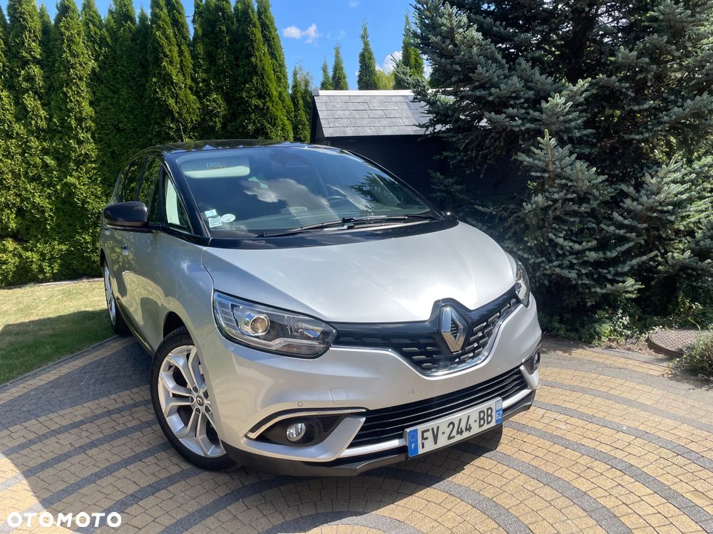 Renault Grand Scenic - 19