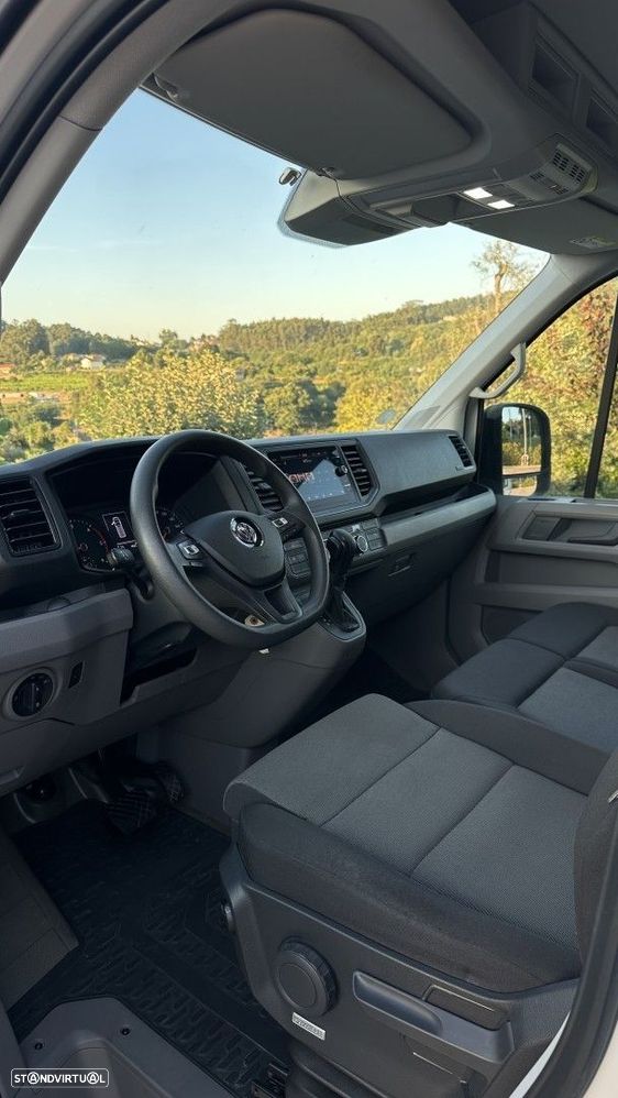 VW Crafter 35 2.0 TDi 140 Medio Tecto Baixo BlueMotion - 10