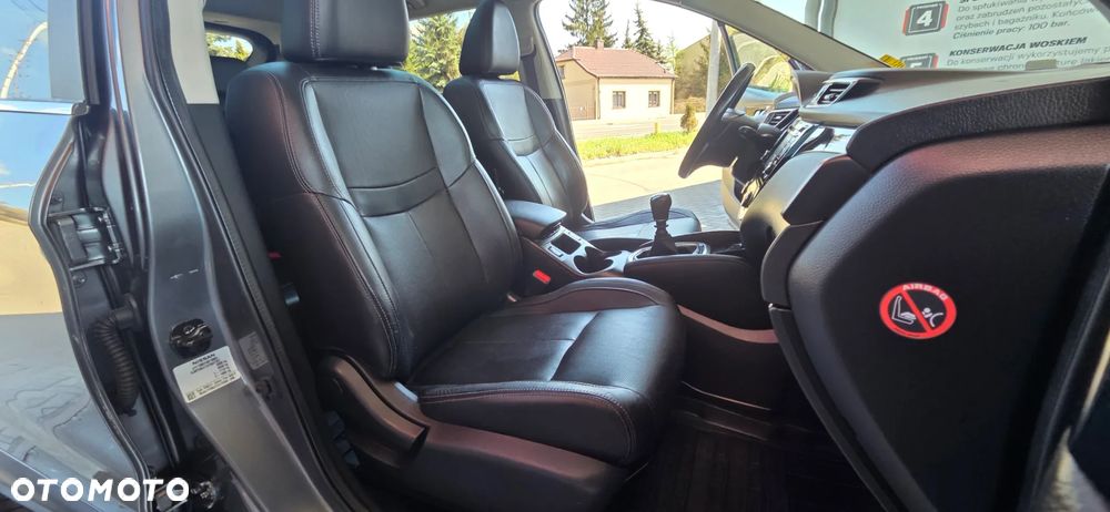 Nissan Qashqai 1.6 DCi ALL-MODE 4x4i TEKNA+ - 37