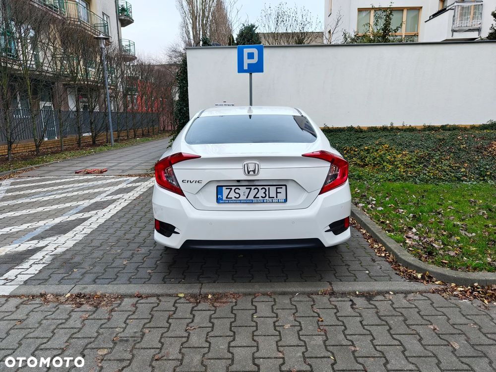 Honda Civic 1.5 T Elegance CVT - 34