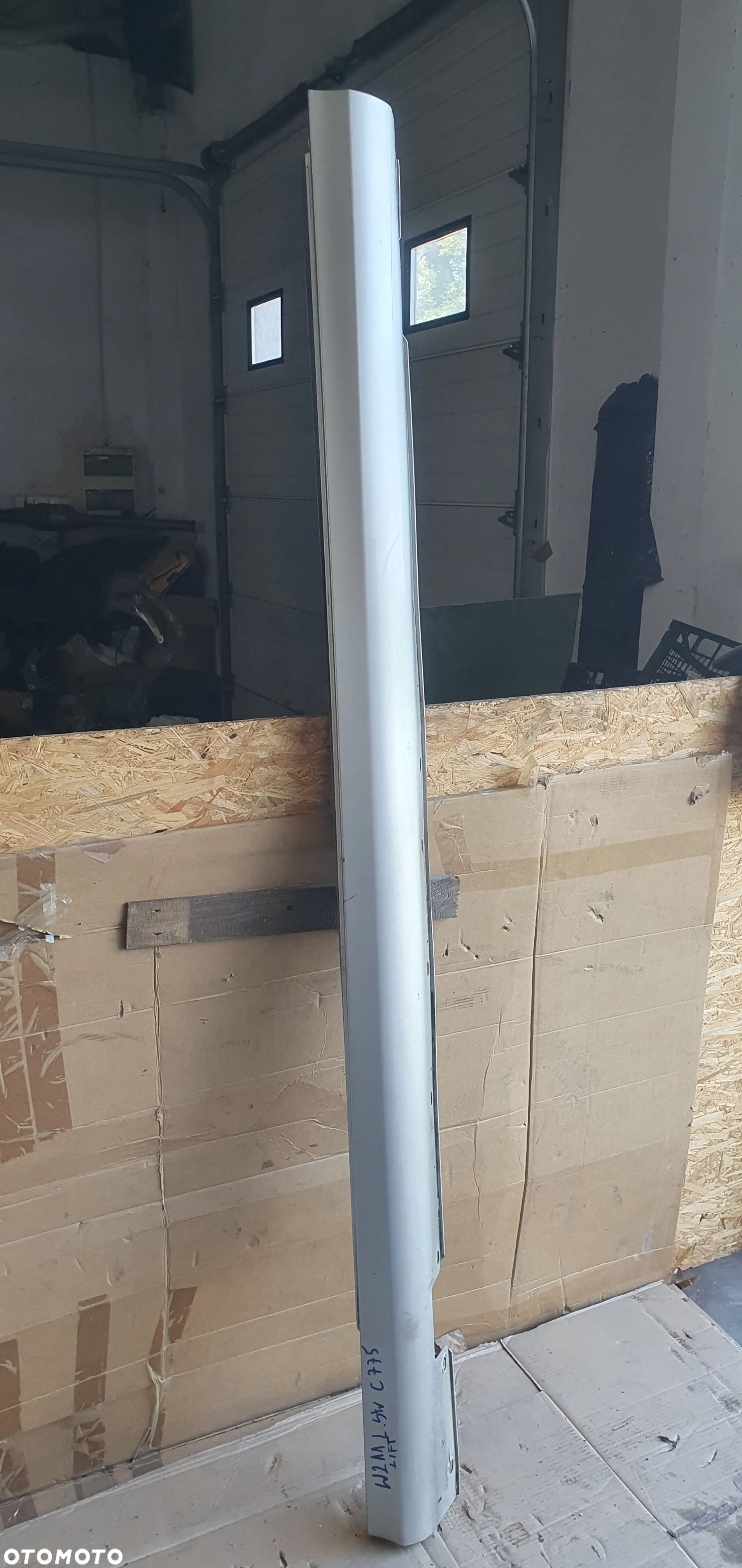 Nakładka listwa progowa osłona lewa Mercedes E-Klasa W211 Lift Kombi C775 A2116980354 - 2