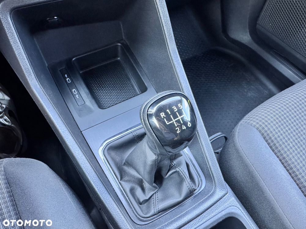 Volkswagen Caddy - 9