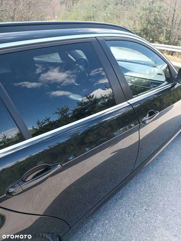 BMW Seria 3 318d - 7
