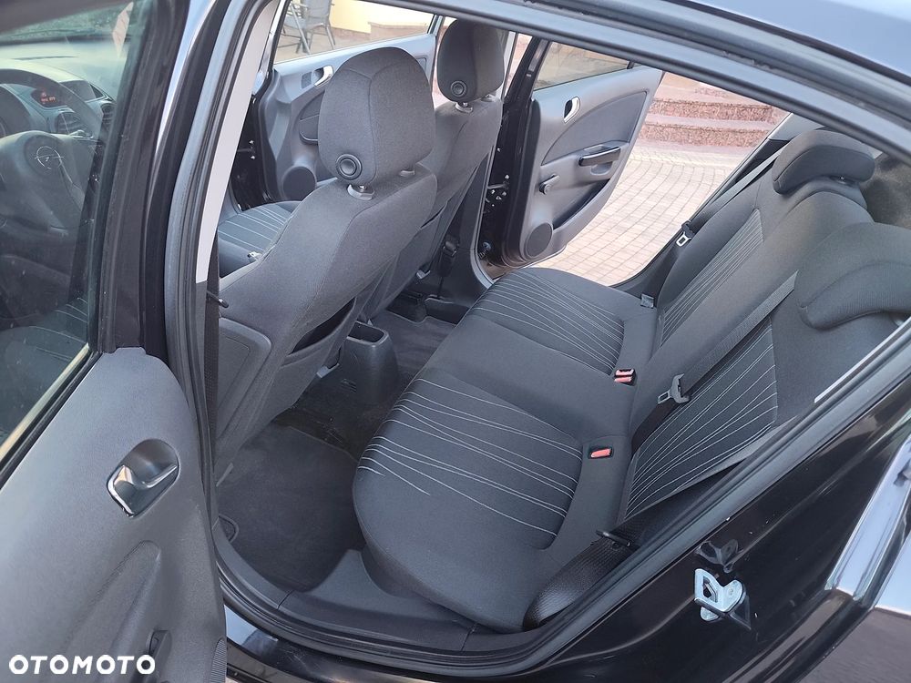 Opel Corsa 1.4 16V Edition - 17