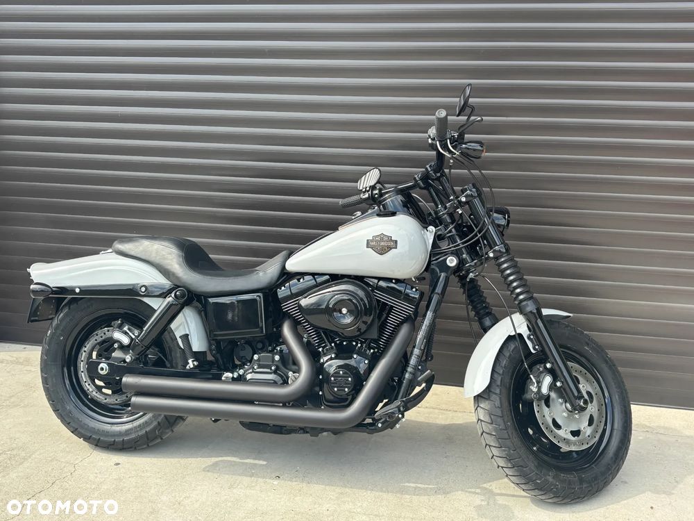 Harley-Davidson Dyna Fat Bob - 13