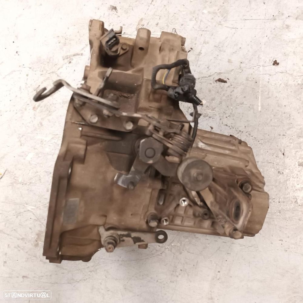 CAIXA VELOCIDADES HYUNDAI GETZ 2003 - 2