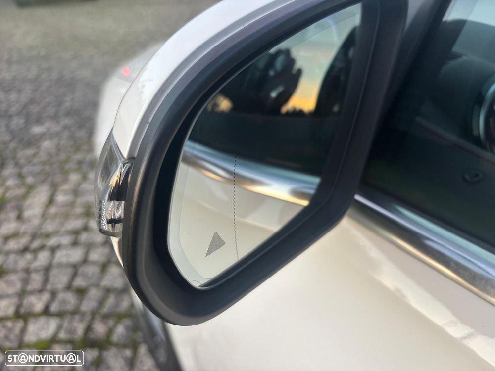 Mercedes-Benz B 250 e 8G-DCT AMG Line Advanced Plus - 21