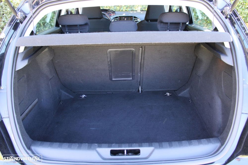 Peugeot 308 1.2 PureTech Allure Pack - 8