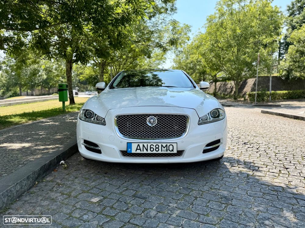 Jaguar XJ 3.0 V6 Versão Longa Autobiography - 3