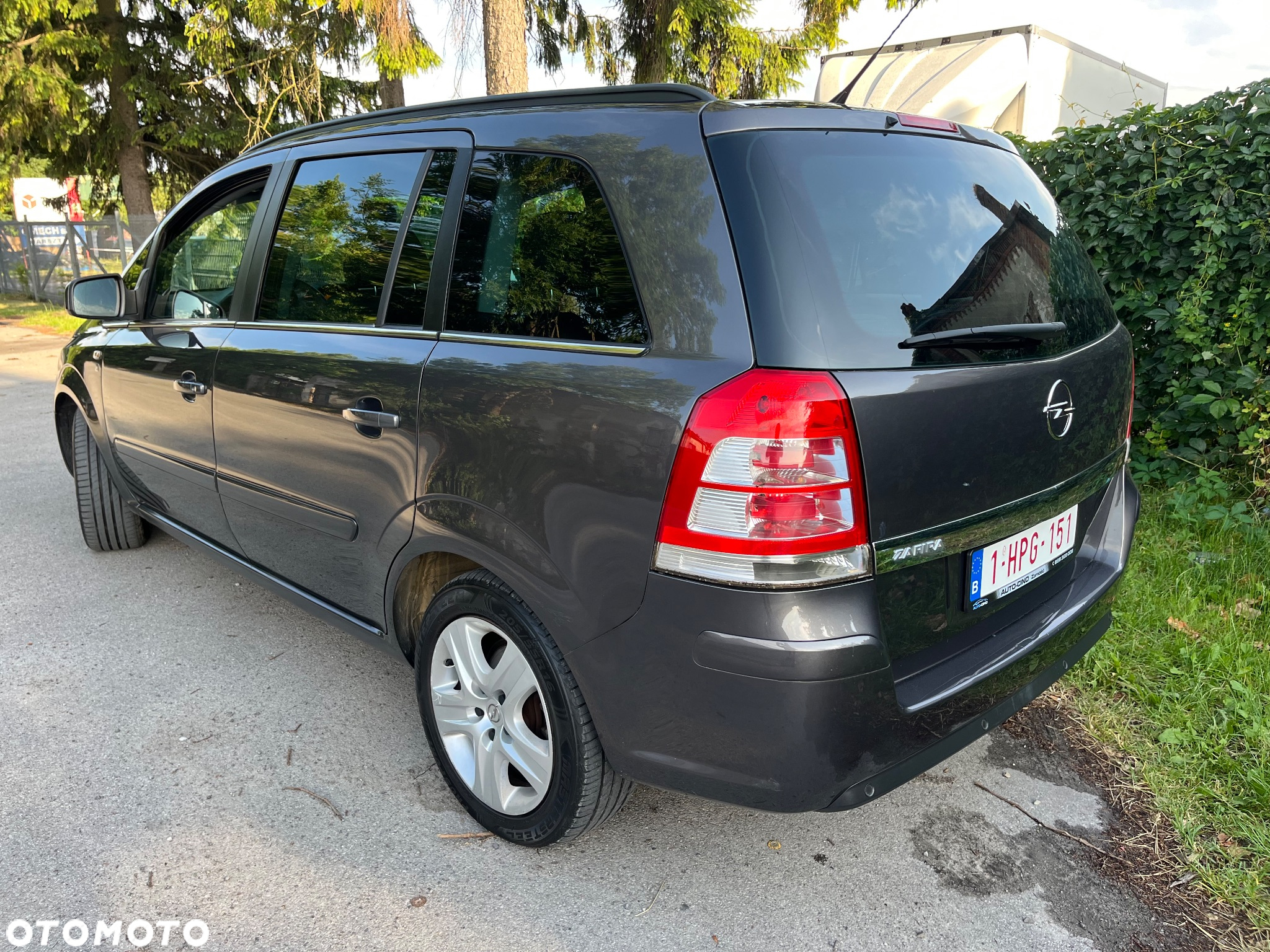 Opel Zafira 1.6 Cosmo - 11