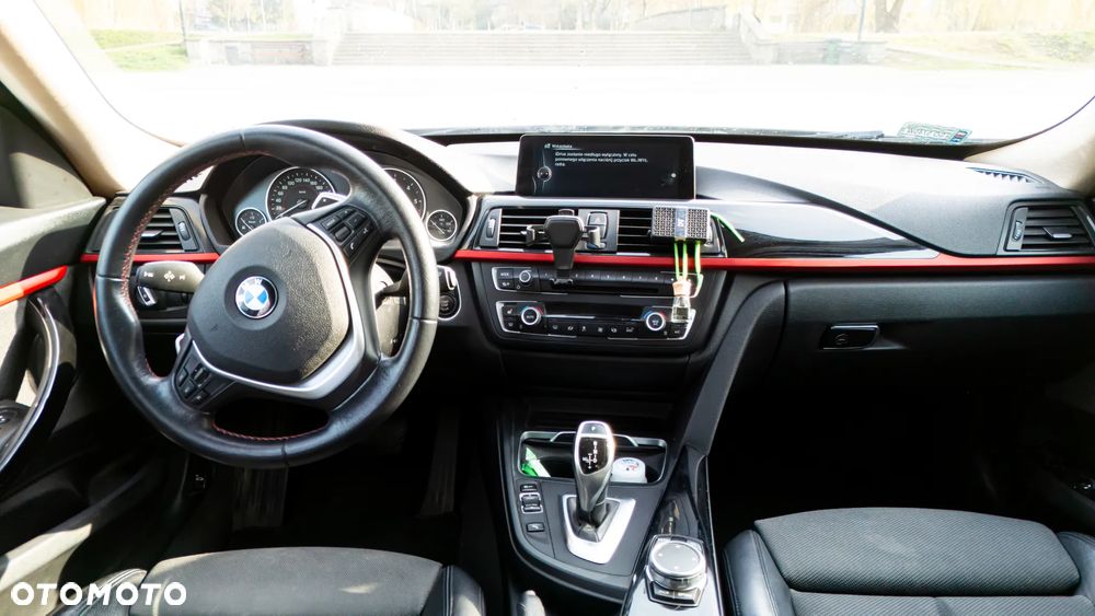 BMW Seria 3 320d - 5