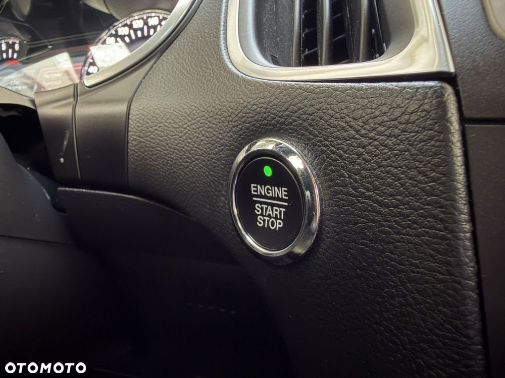 Ford S-Max - 27