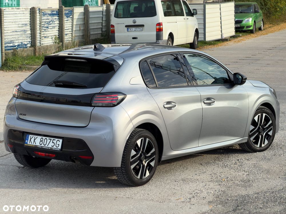 Peugeot 208 1.2 T Business S&S - 18