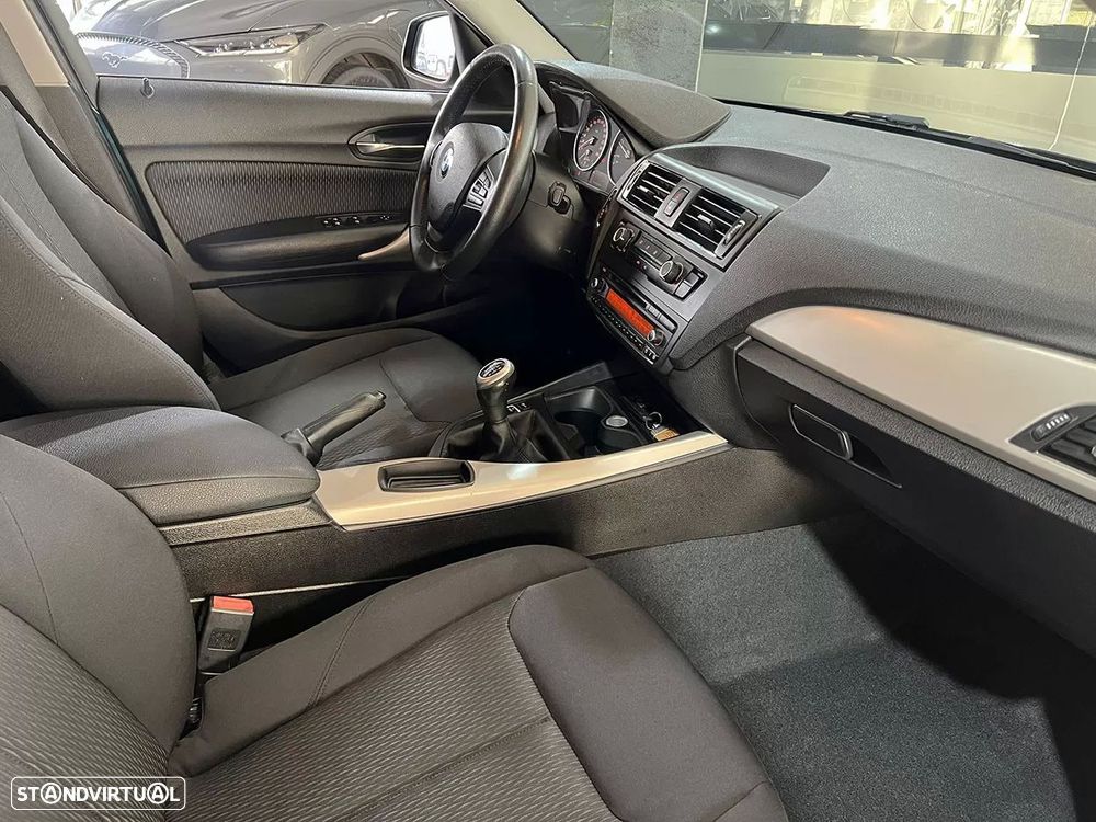 BMW 116 d EfficientDynamics - 13