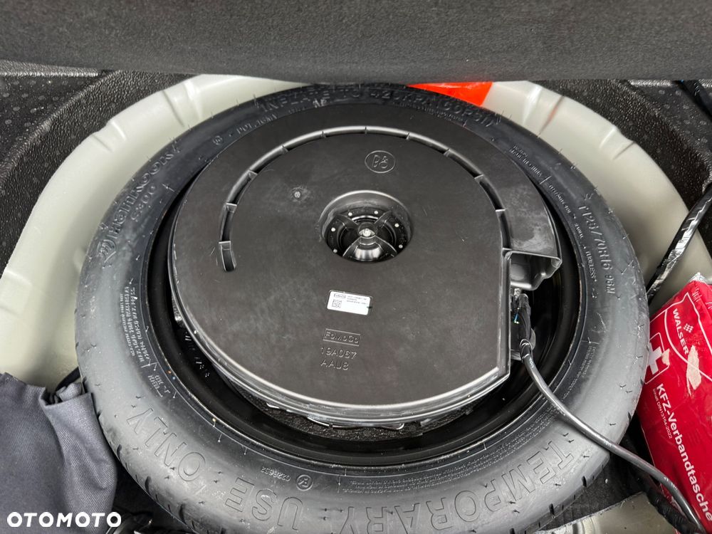 Ford Focus 1.5 EcoBoost STart-Stopp-System ST-LINE - 36
