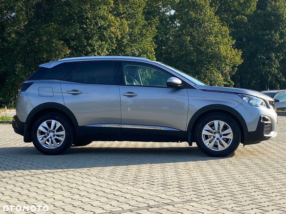 Peugeot 3008 1.5 BlueHDi Allure S&S - 9