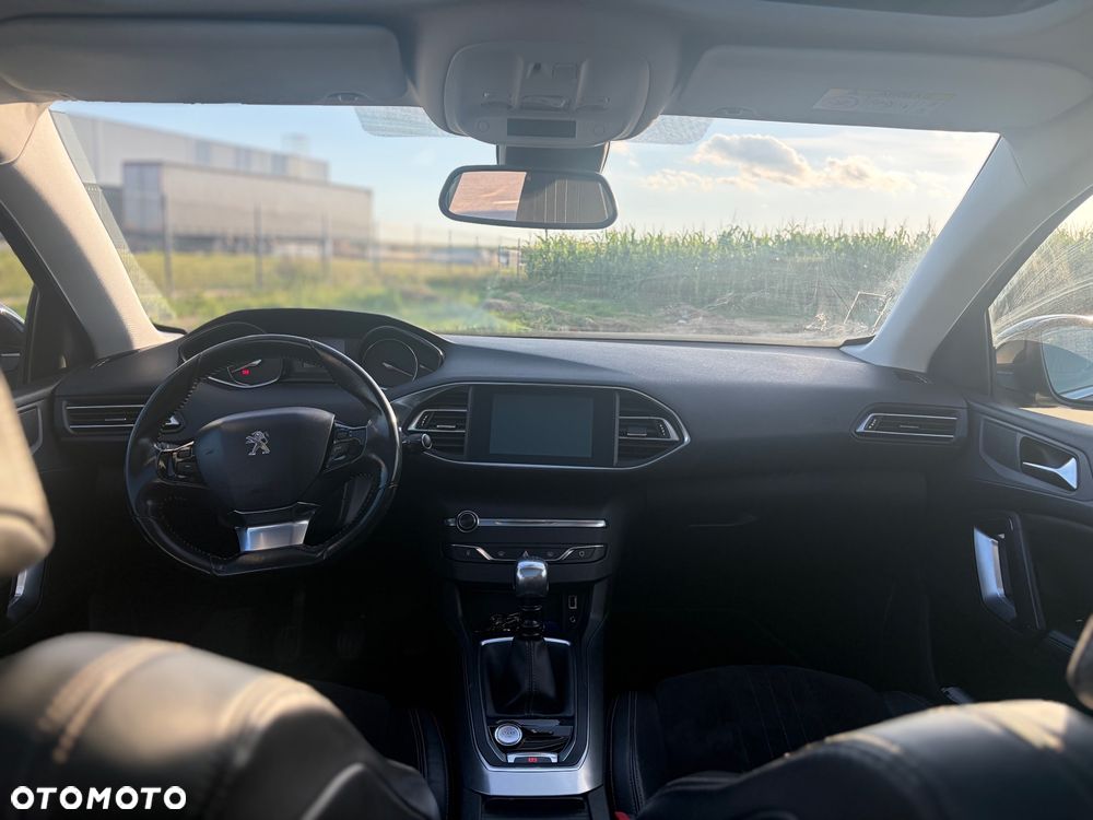 Peugeot 308 e-HDi FAP 115 Stop&Start Business Line Niveau 1 - 17