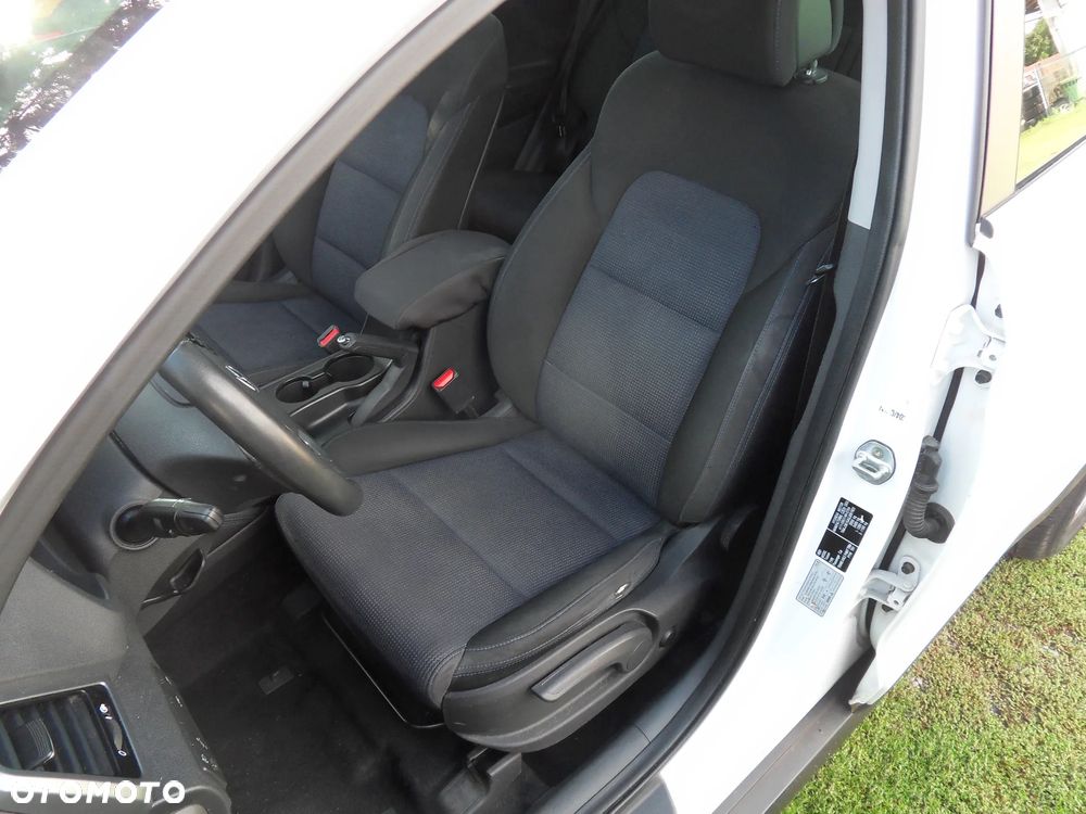 Hyundai Tucson blue 1.7 CRDi 2WD Trend - 18