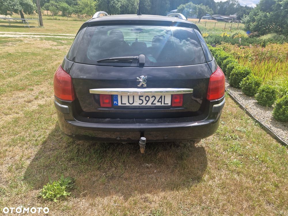 Peugeot 407 - 4
