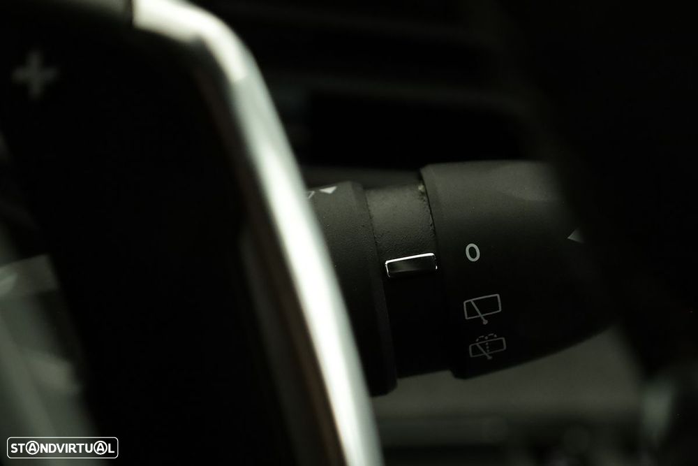 Peugeot 5008 1.2 PureTech GT EAT8 - 19