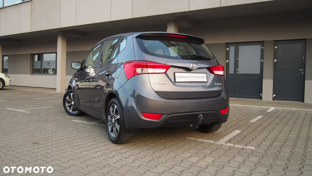 Kia Venga 1.4 CVVT Business Line - 3