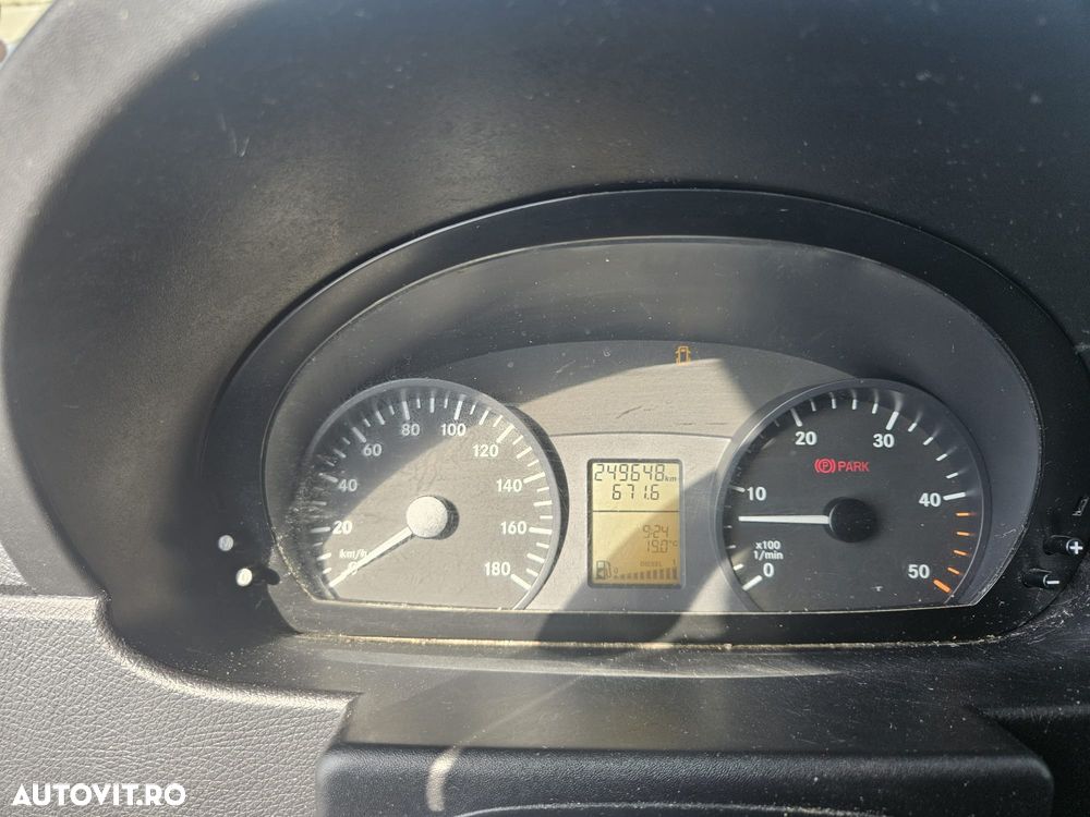 Mercedes-Benz Sprinter 319 Cdi Furgon extralung - 14