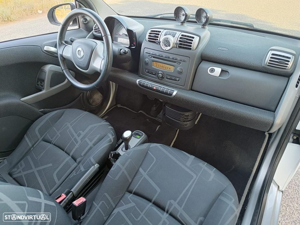 Smart ForTwo Coupé 1.0 mhd Passion 71 - 19