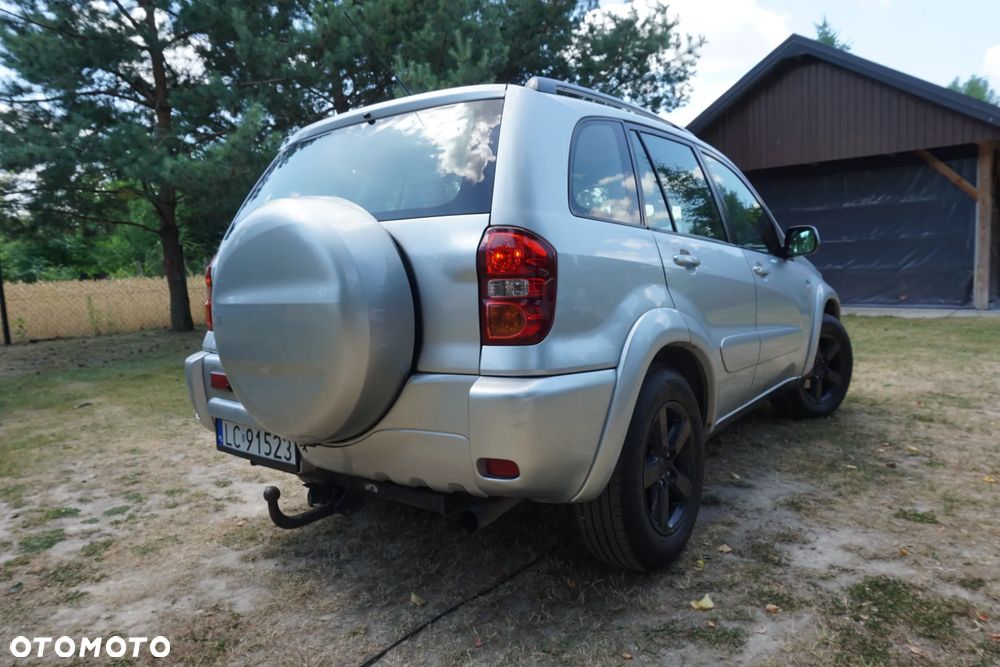 Toyota RAV4 D-4D 4x4 Executive - 8