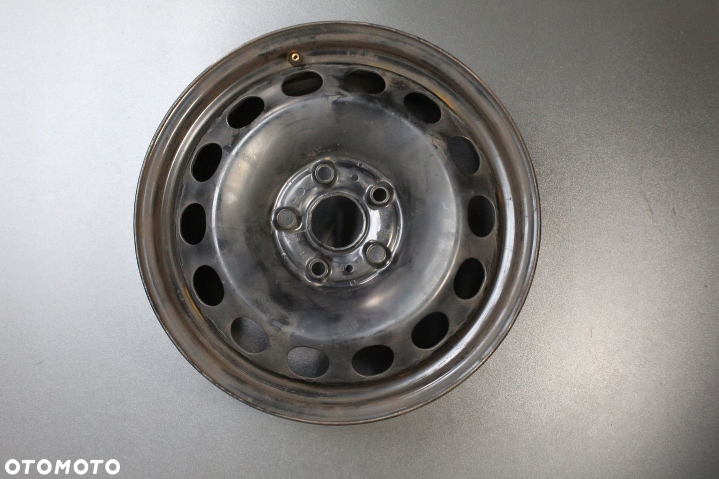 Felgi 16 5x112 VW Golf Skoda Octavia F7218-18 - 5