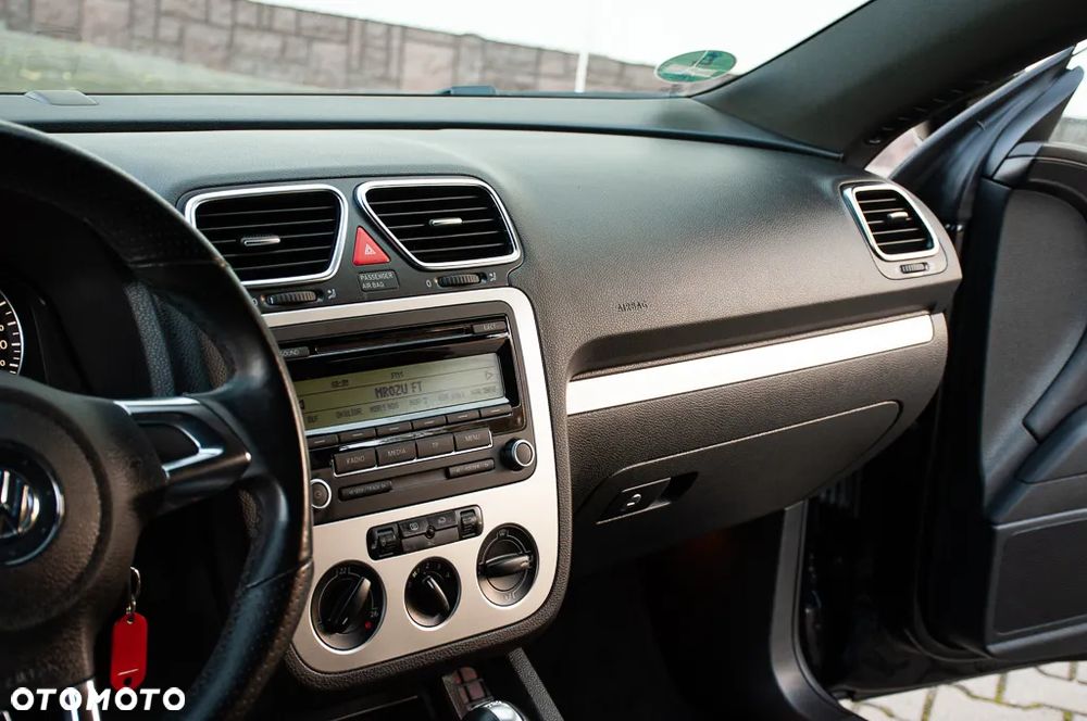Volkswagen Scirocco 1.4 TSI DSG Match - 29