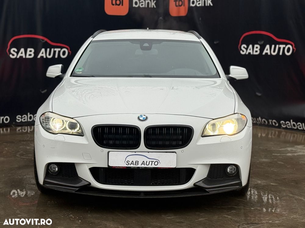 BMW Seria 5 525d xDrive Touring Aut. - 2